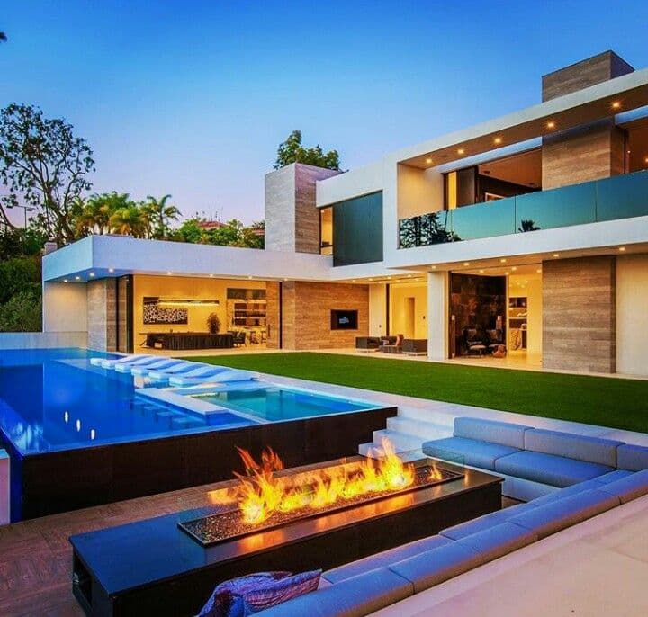 Luxury Downtown Home